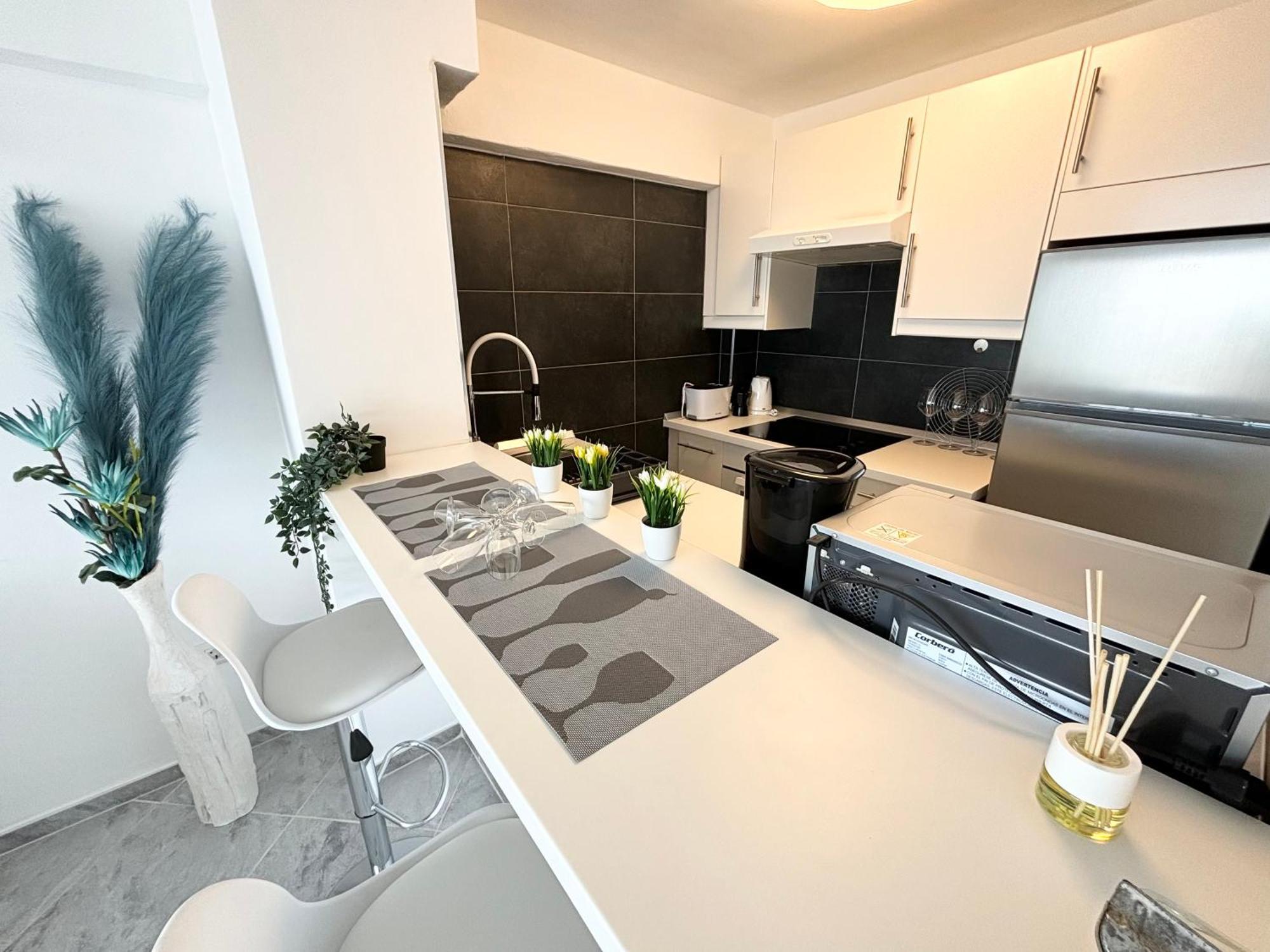 Luxury Ocean View Apartment 6Th Floor Los Cristianos  Dış mekan fotoğraf