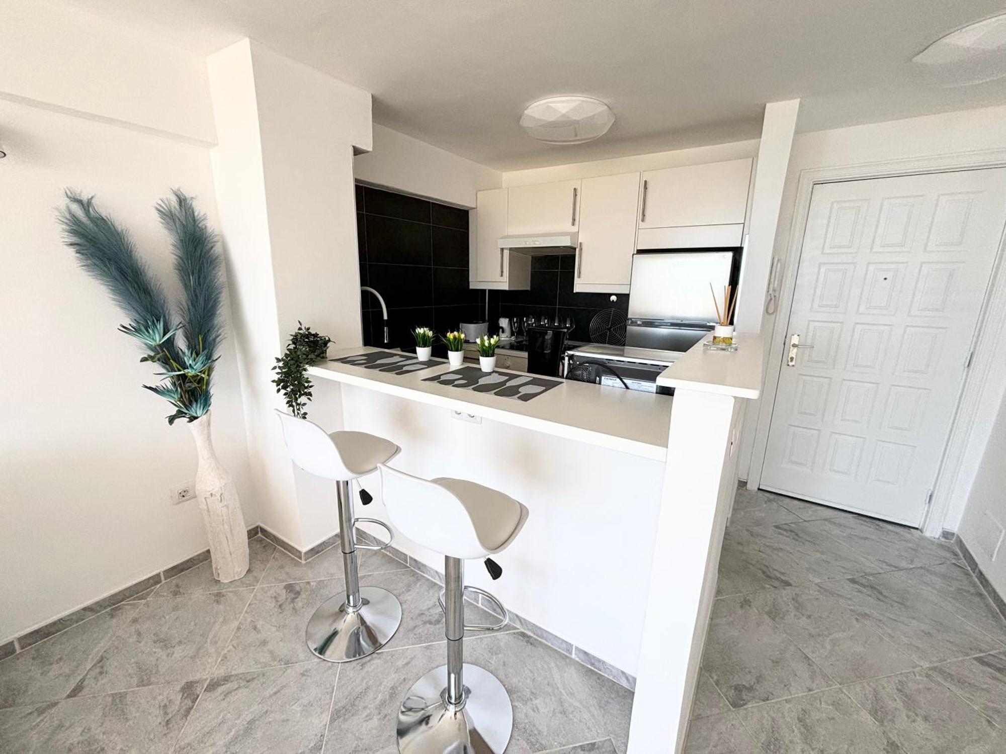 Luxury Ocean View Apartment 6Th Floor Los Cristianos  Dış mekan fotoğraf