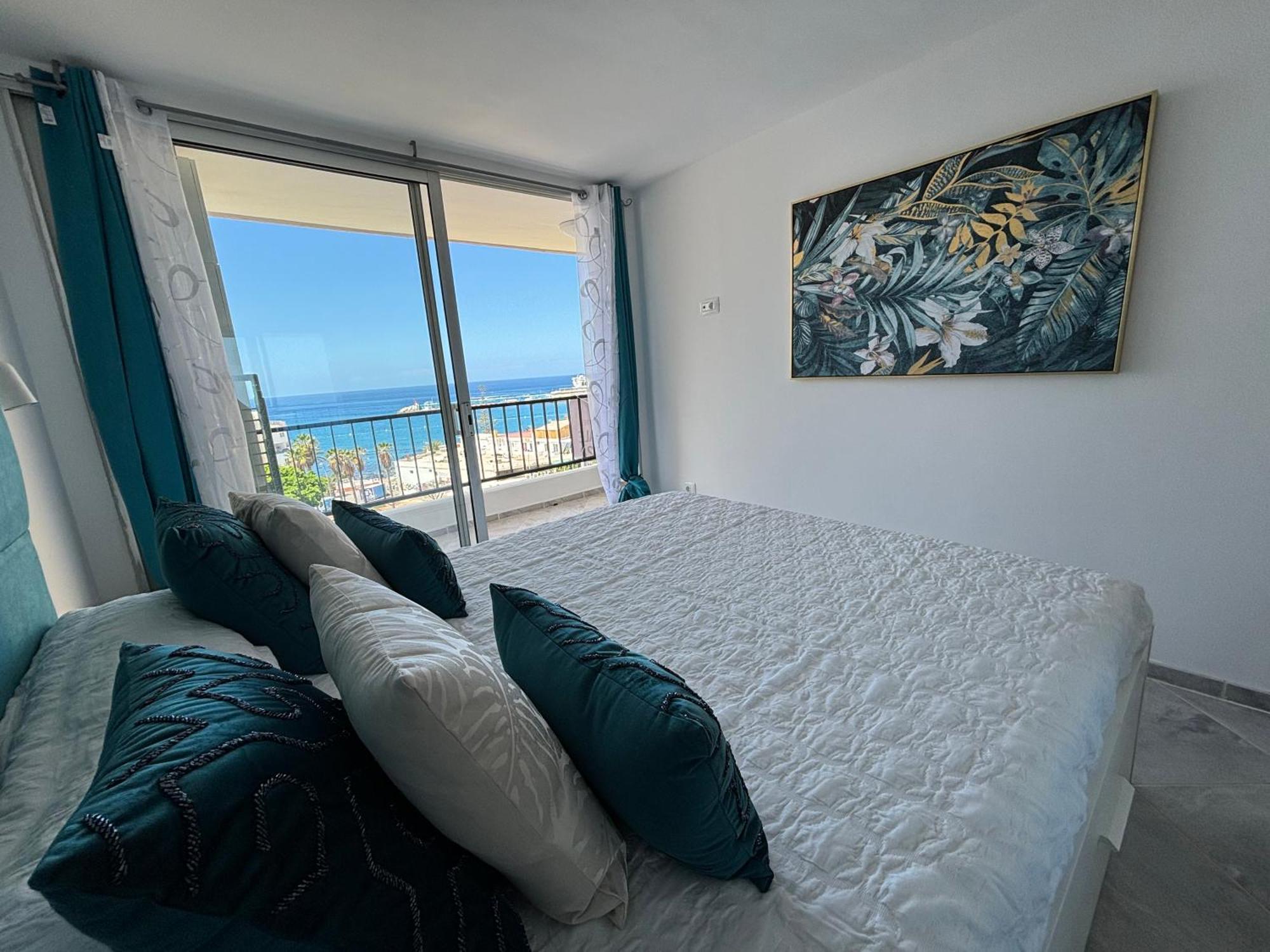 Luxury Ocean View Apartment 6Th Floor Los Cristianos  Dış mekan fotoğraf